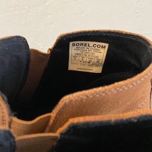SOREL Women's Evie Pull-On Brown Suede Leather Bootie size 11. Waterproof.